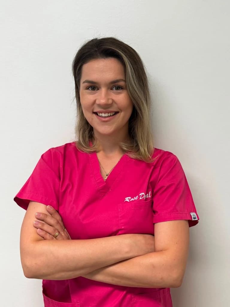 Leliuc Simona — asistent medical practicant Rose Dental Expert Suceava